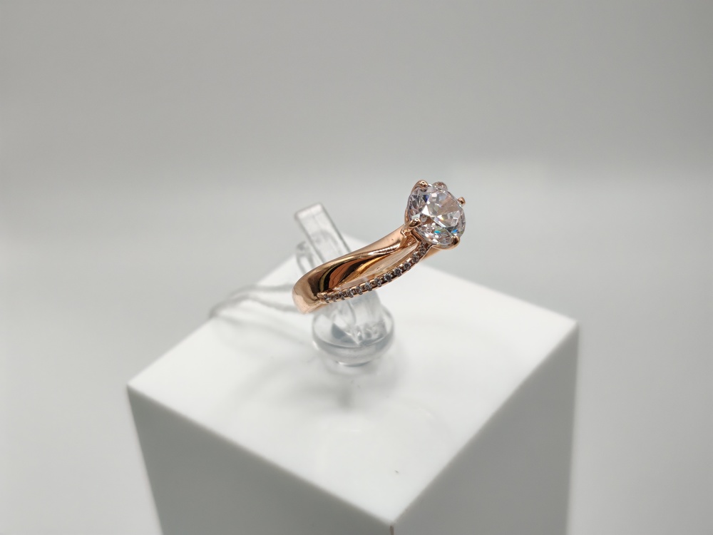 КОЛКМИ585 КОЛЬЦО С КАМНЯМИ (Au 585)