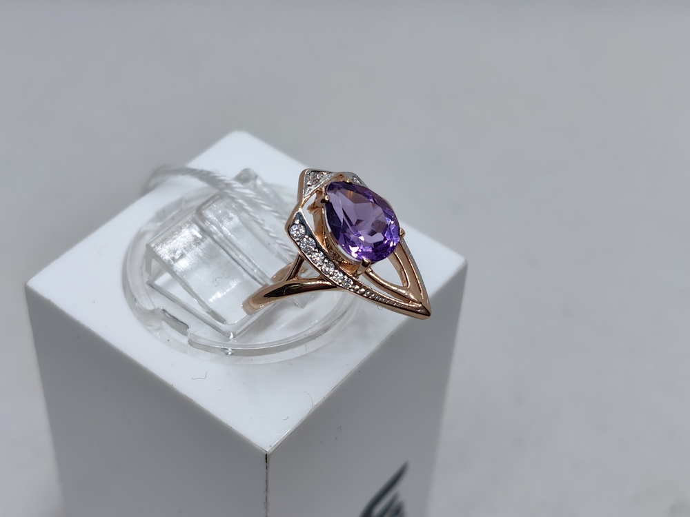 КОЛЬЦО С КАМНЯМИ (Au 585)