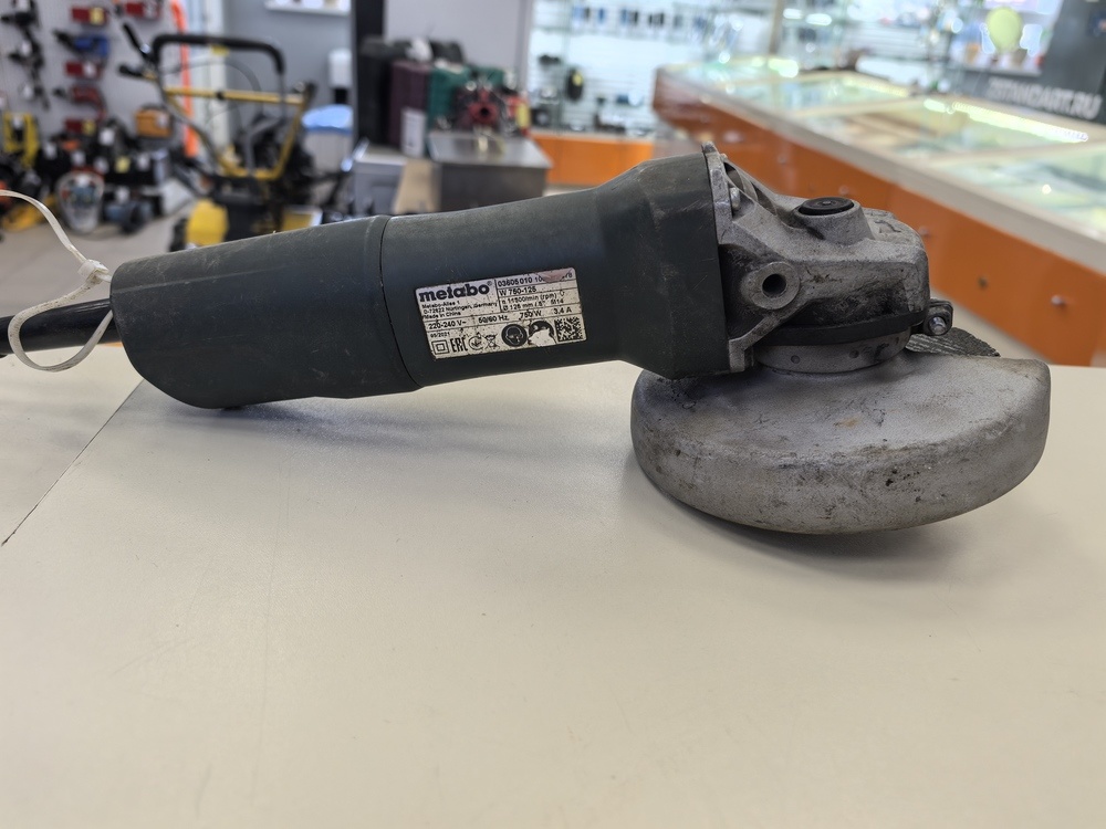 Угловая шлифмашина Metabo W750-125