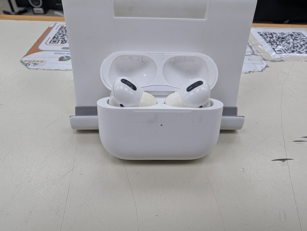 Наушники беспроводные Apple AirPods Pro