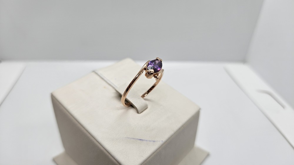 КОЛКМ585 КОЛЬЦО С КАМНЕМ (Au 585)