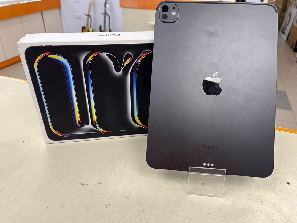 Планшет Apple iPad Pro 256 ГБ(11 дюймов, M4) 2024 A2836 (Wi-Fi)