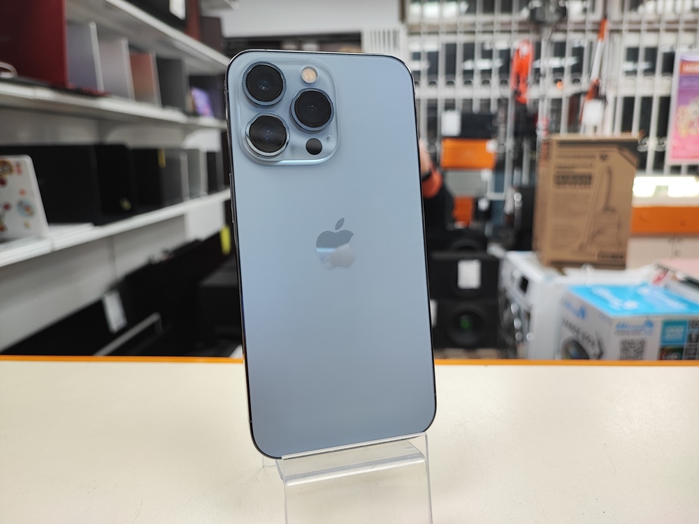 Смартфон Apple iPhone 13 Pro 256Gb