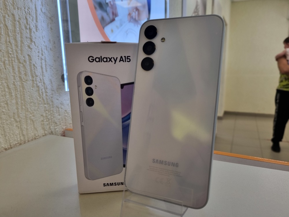Смартфон Samsung Galaxy A15 6/128