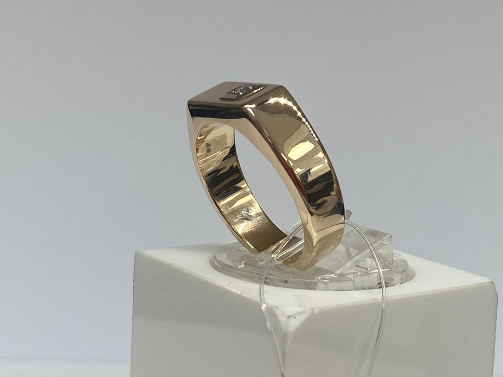 КОЛЬЦО ПЕЧАТКА с камнем (Au 585)