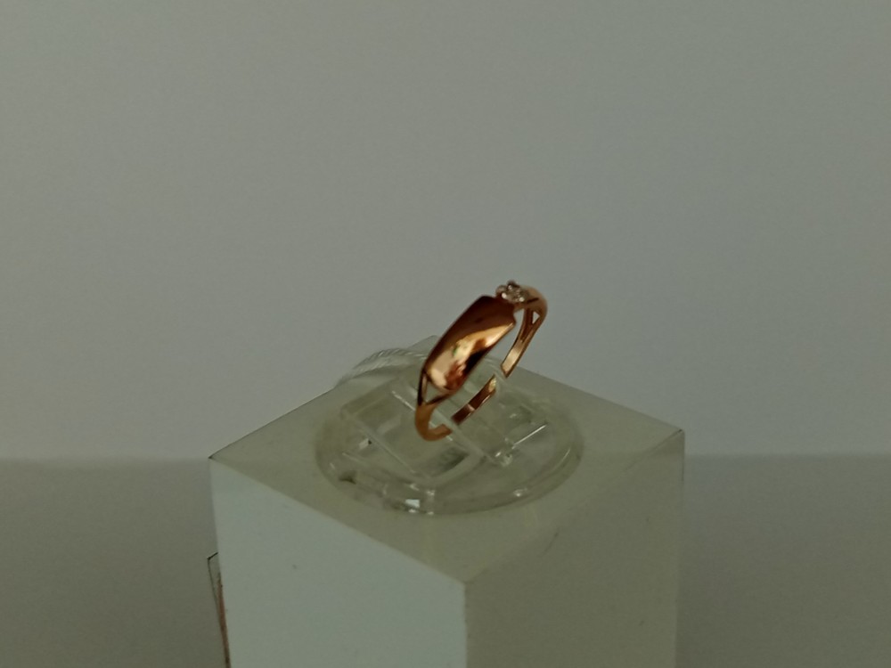 КОЛКМ585 КОЛЬЦО С КАМНЕМ (Au 585)