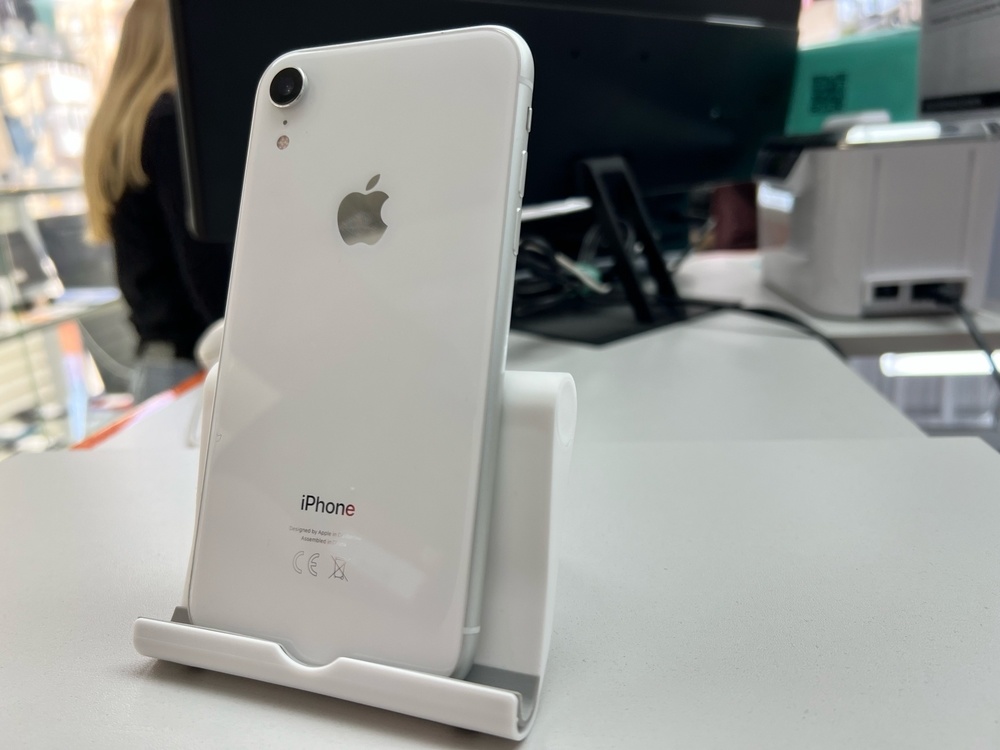 Смартфон Apple iPhone Xr 64Gb