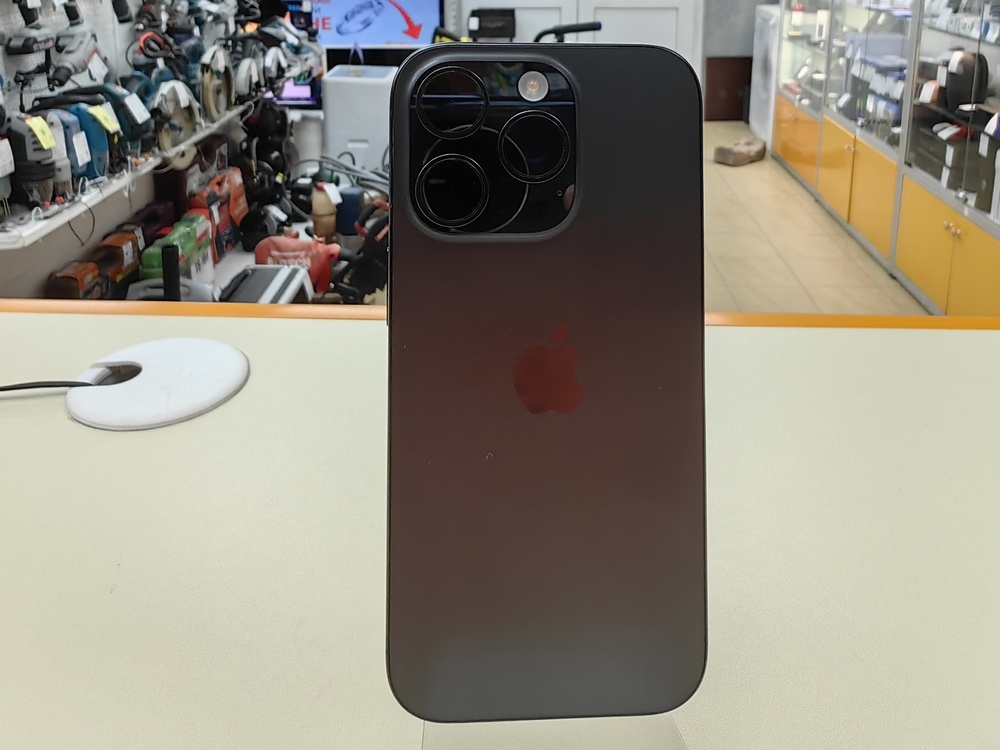 Смартфон Apple Iphone 16 Pro 256Gb