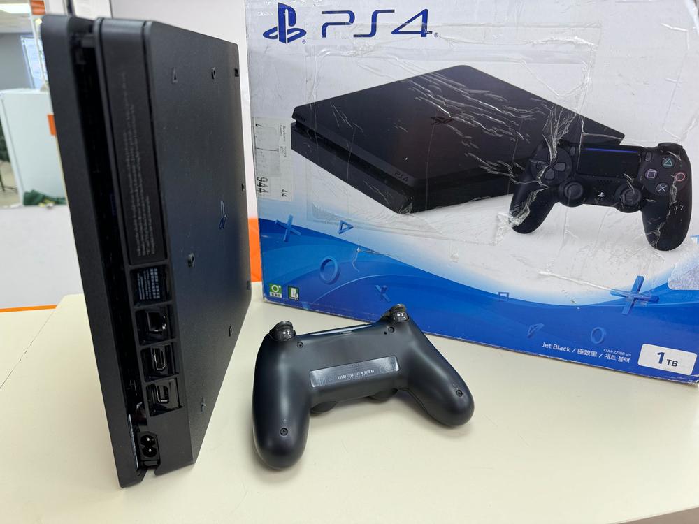 Игровая приставка PlayStation 4 Slim 1Tb