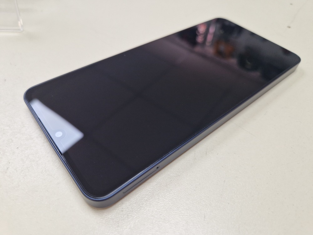 Смартфон Samsung Galaxy A06 4/64