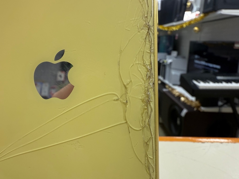 Смартфон Apple iPhone 11 64Gb