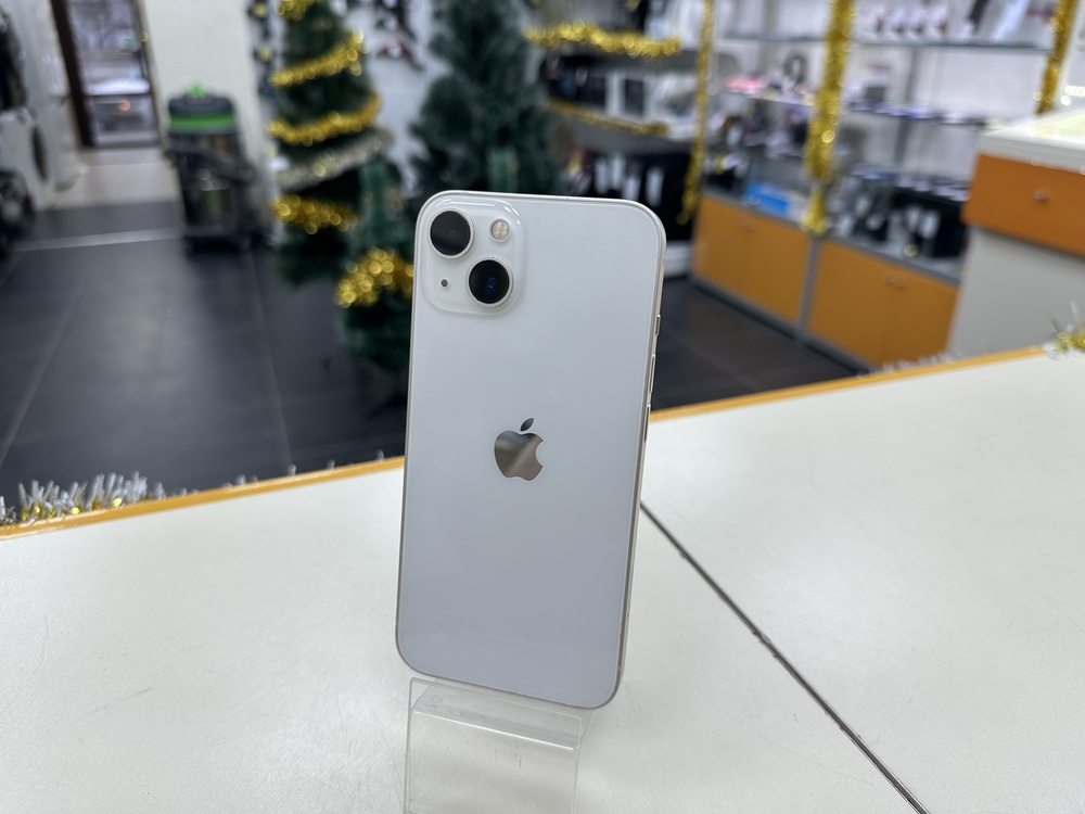 Смартфон Apple iPhone 13 128Gb