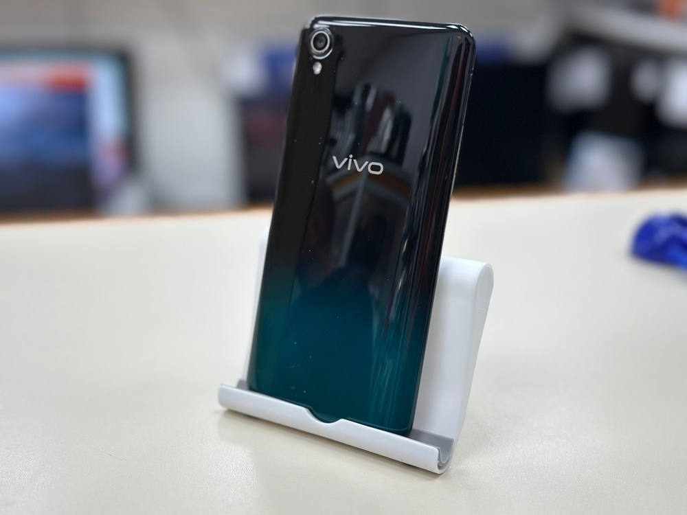 Смартфон Vivo Y1S 32 ГБ