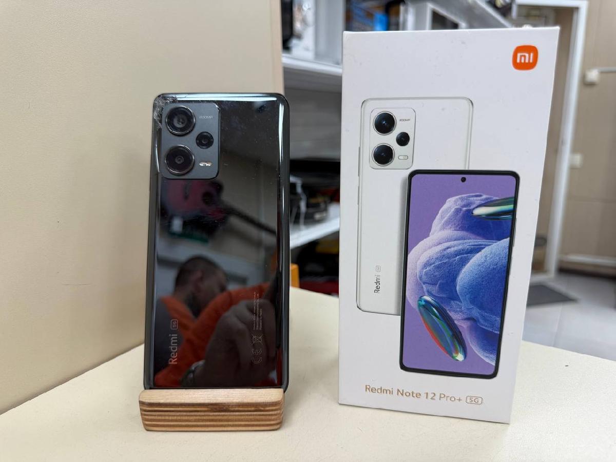 Смартфон Xiaomi Redmi Note 12 PRO + 5G 8/256