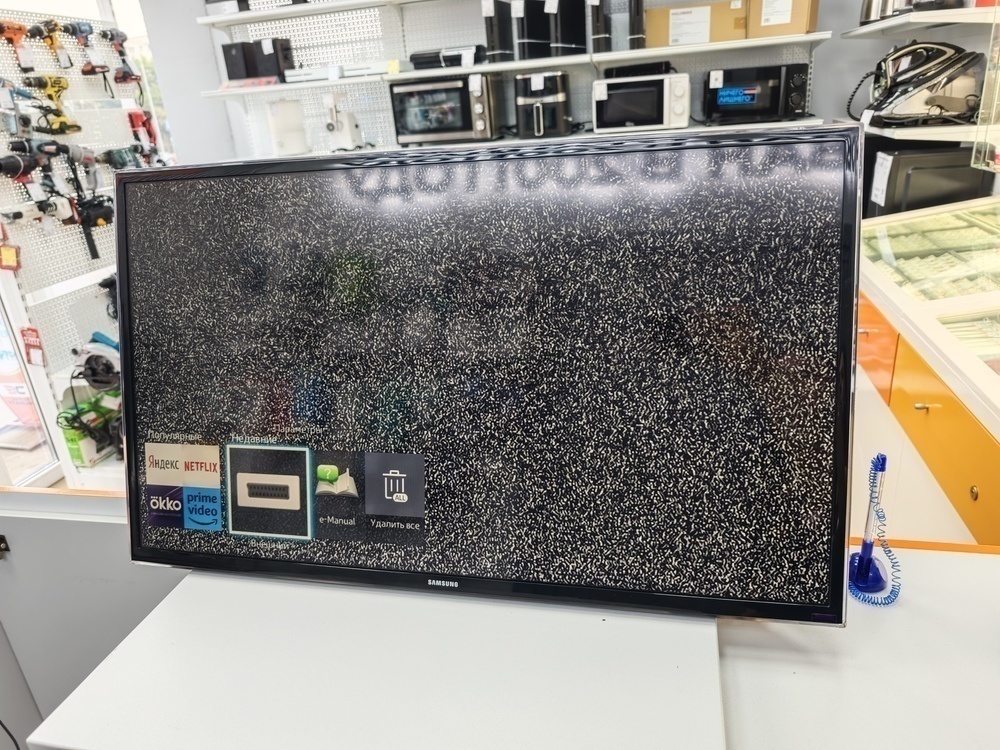 LED Телевизор Samsung UE32H6400AK;