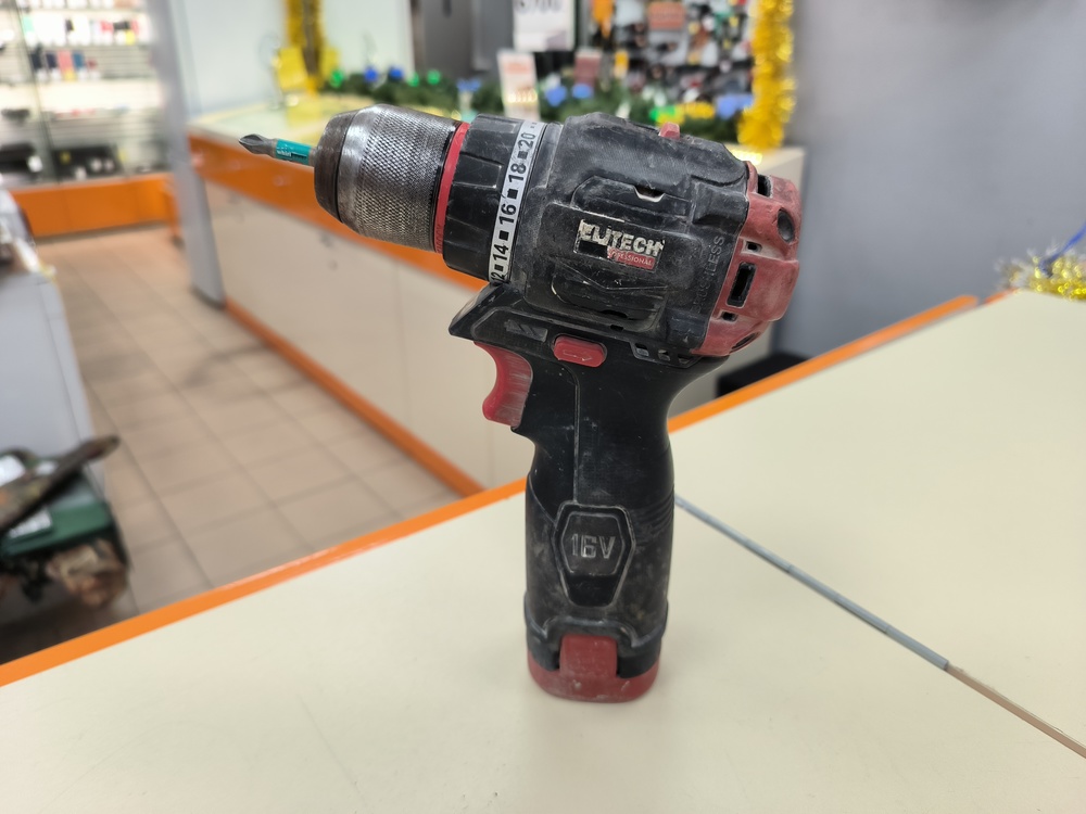 Шуруповерт Elitech CD 16L2