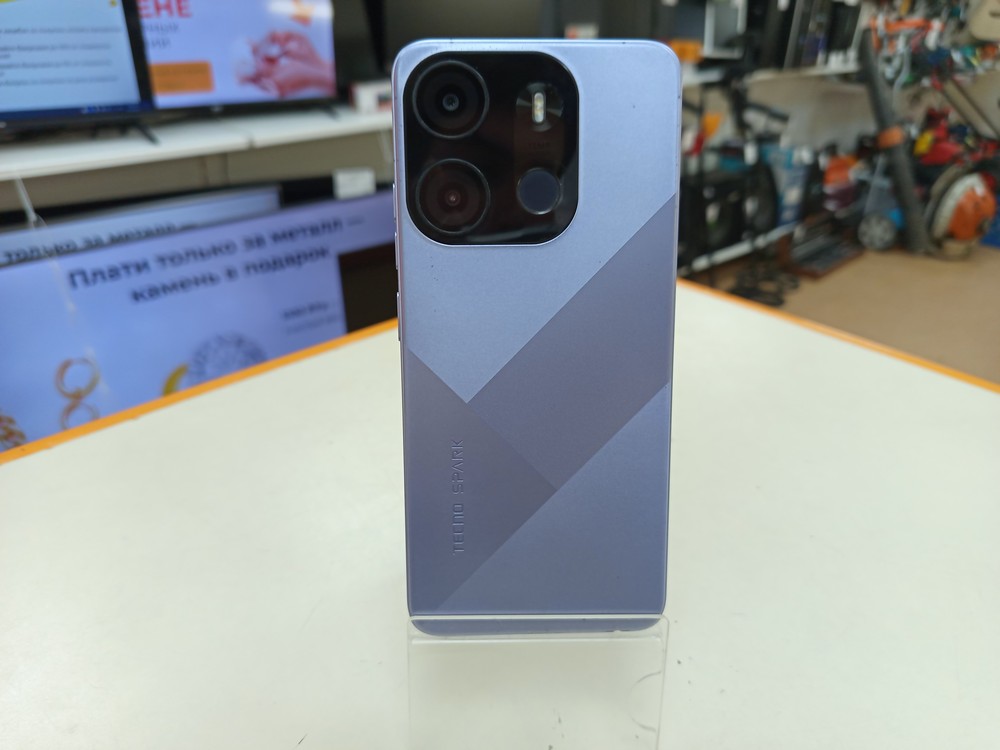 Смартфон Tecno Spark Go 2023 4/64