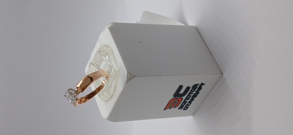 КОЛЬЦО С КАМНЕМ (Au 585)