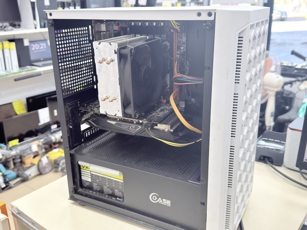 Системный блок Noname; Xeon E5-2670 v3, Radeon RX 570, 16 Гб, 750 Гб, Нет