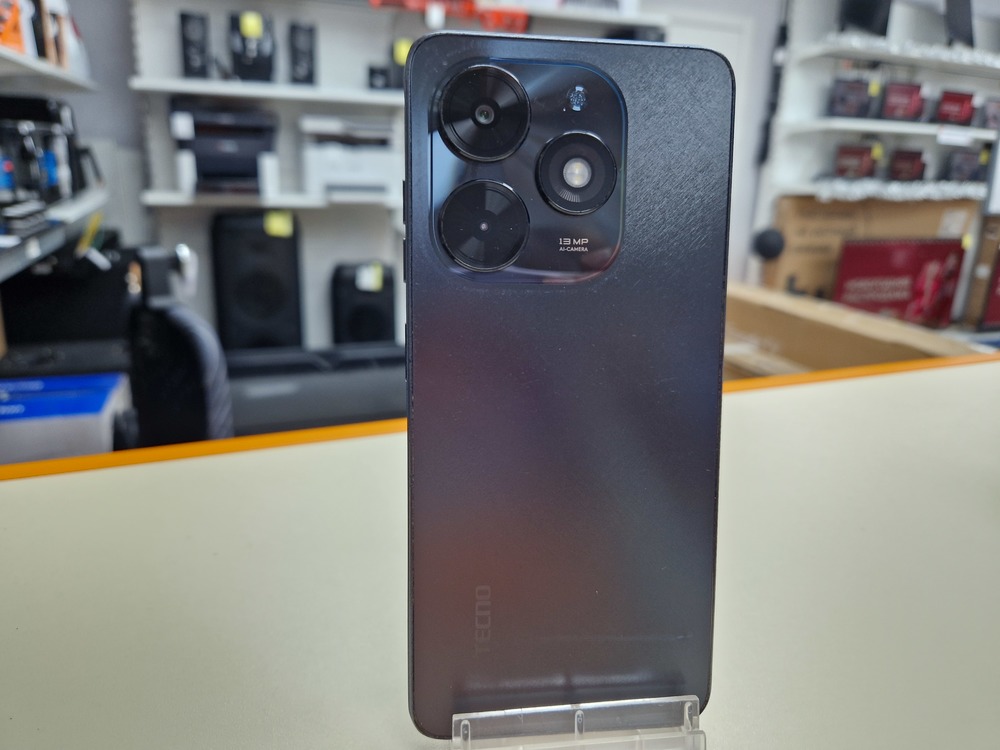 Смартфон Tecno Spark Go 2024 3/64