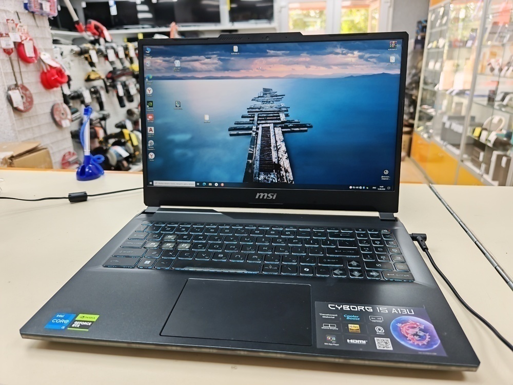 Ноутбук MSI Cyborg 15 A13u; I5-13420H, GeForce RTX 3050, 16 Гб, 512 GB, Нет