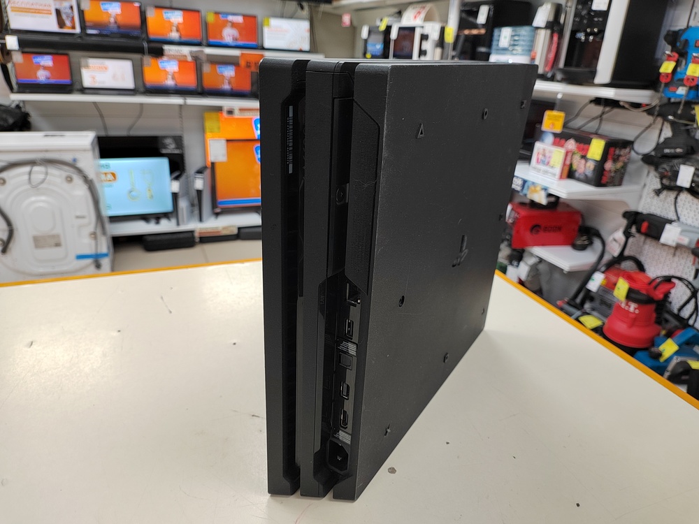 Игровая приставка PlayStation 4 Pro 1Tb Игровая приставка PlayStation 4 Pro 1Tb
