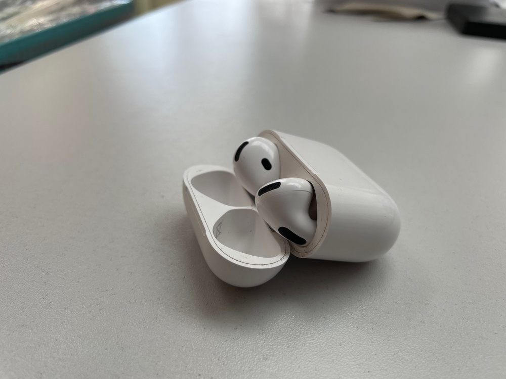 Наушники беспроводные Apple AirPods 4 с ANC