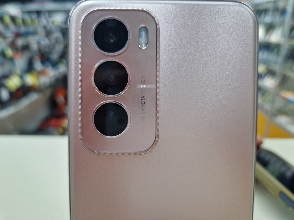 Смартфон Oppo RENO 12 PRO 12/512