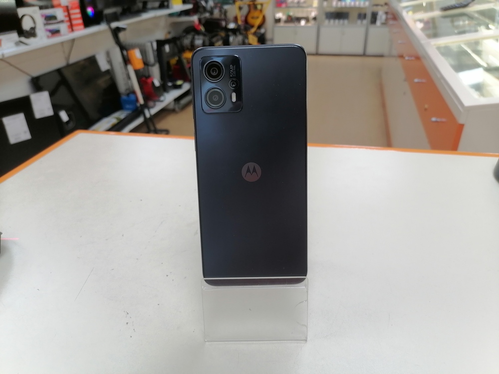 Смартфон Motorola G13 128GB