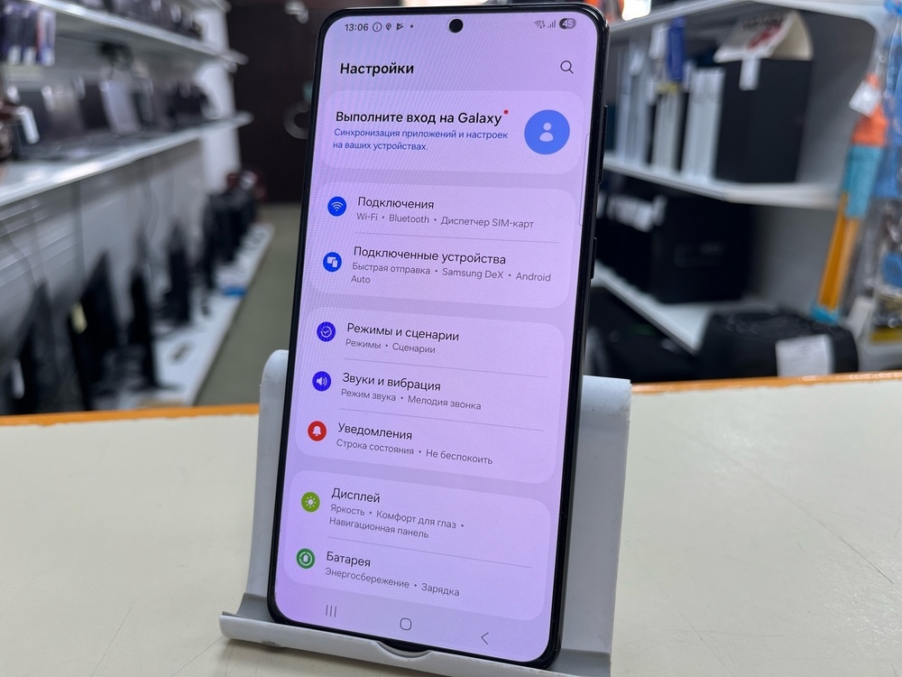 Смартфон Samsung Galaxy S21+ 5G 8/128