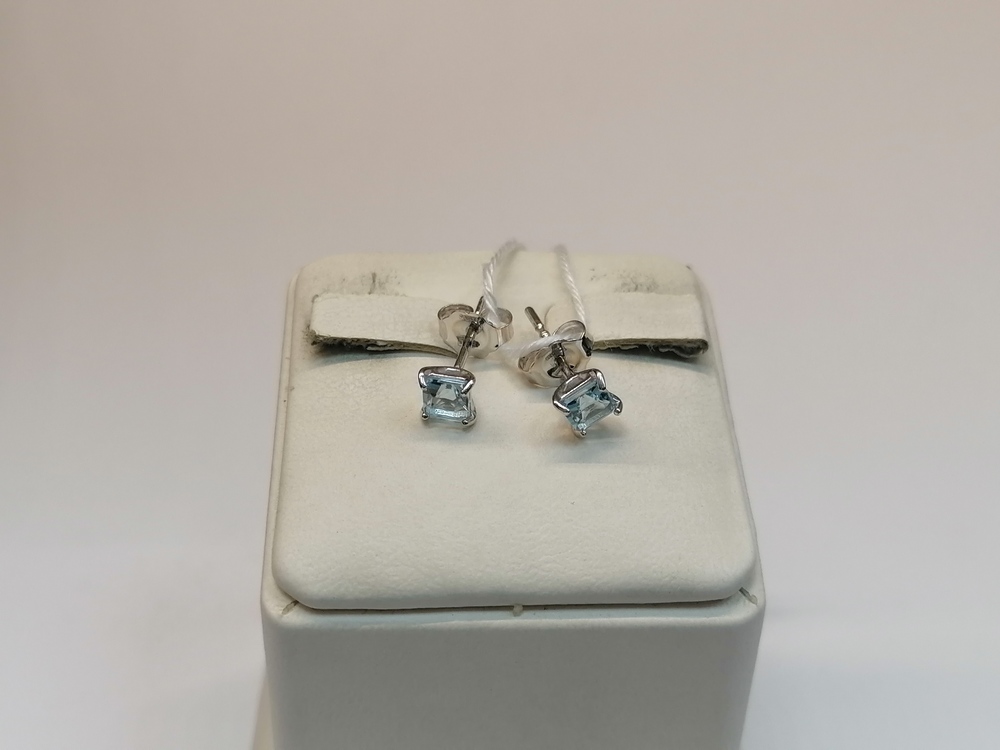 СКМ585 СЕРЬГИ С КАМНЕМ (Au 585)