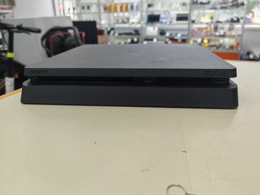 Игровая приставка PlayStation 4 Slim 1Tb