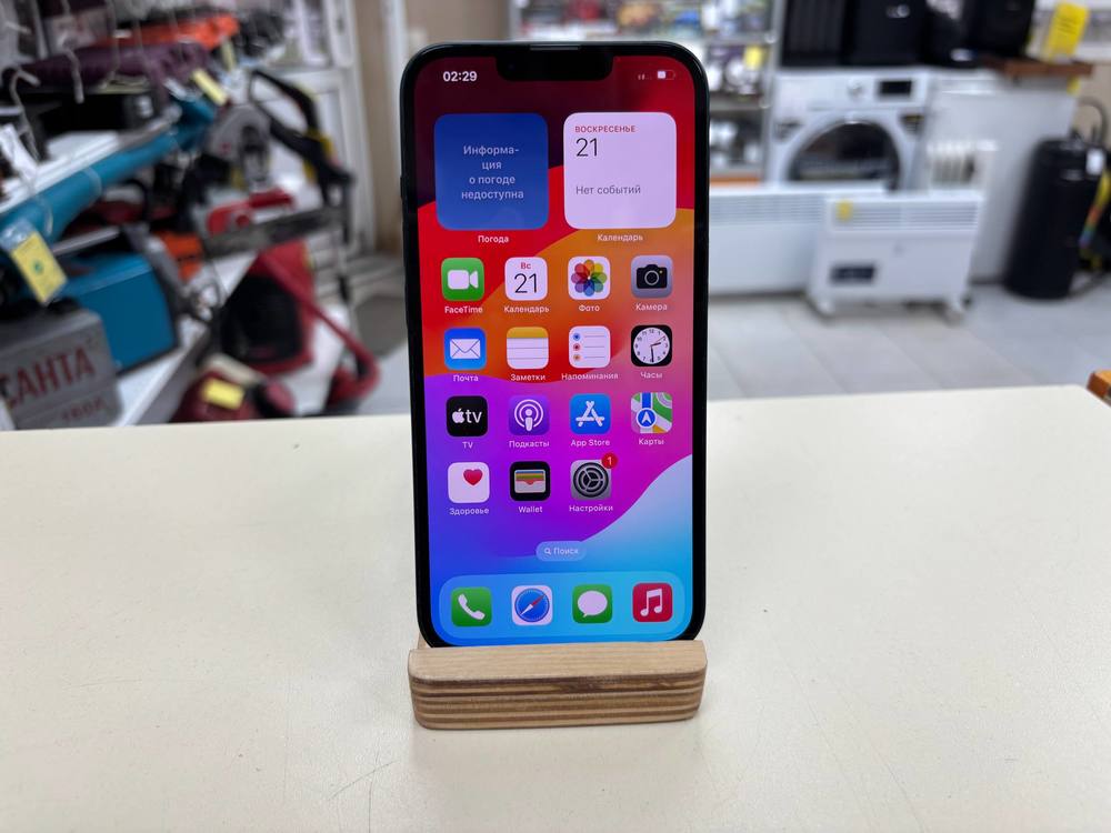 Смартфон Apple iPhone 13 128Gb