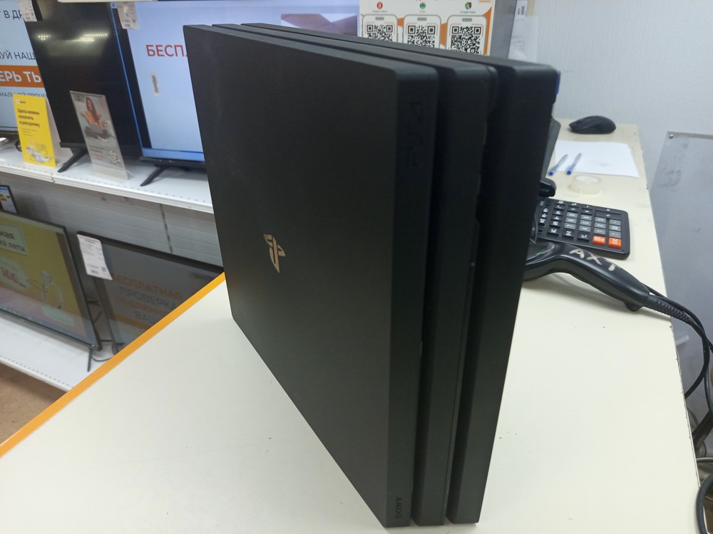 Игровая приставка PlayStation 4 Pro 1Tb