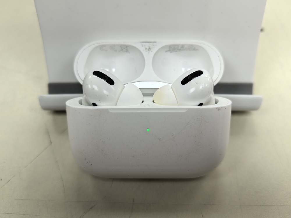Наушники беспроводные Apple AirPods Pro