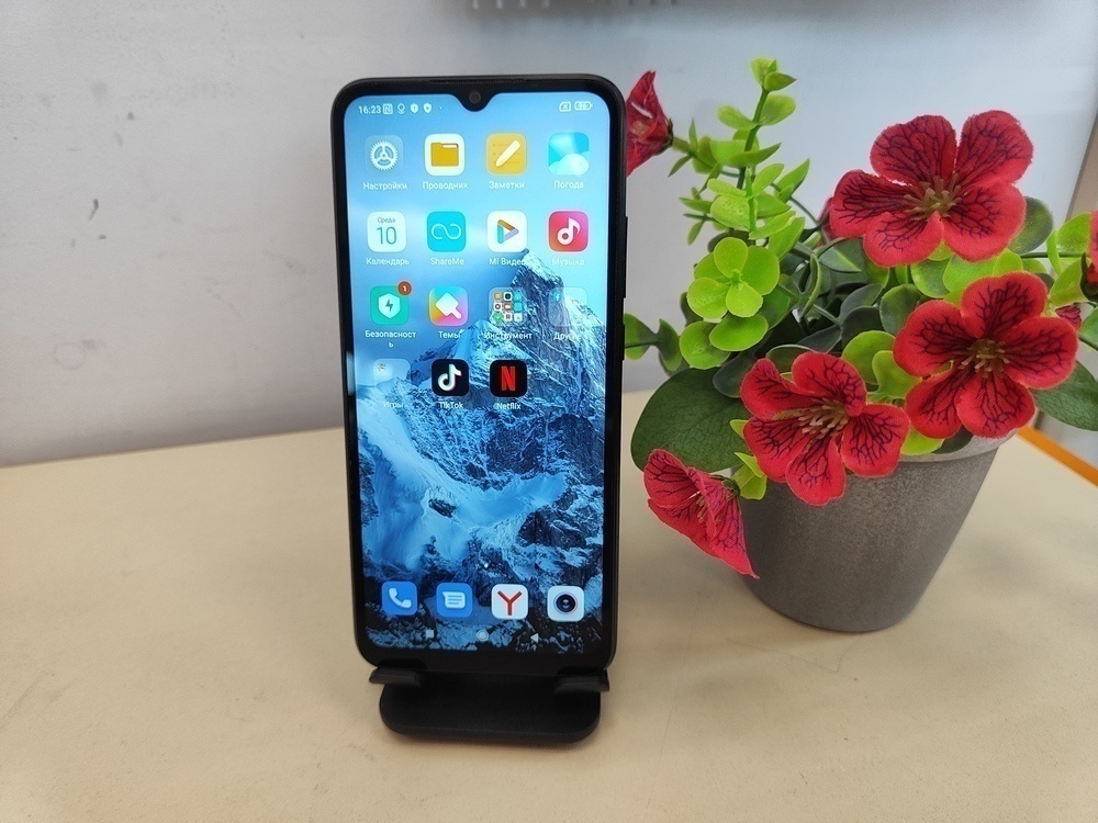 Смартфон Xiaomi Redmi 9C 3/64 NFC