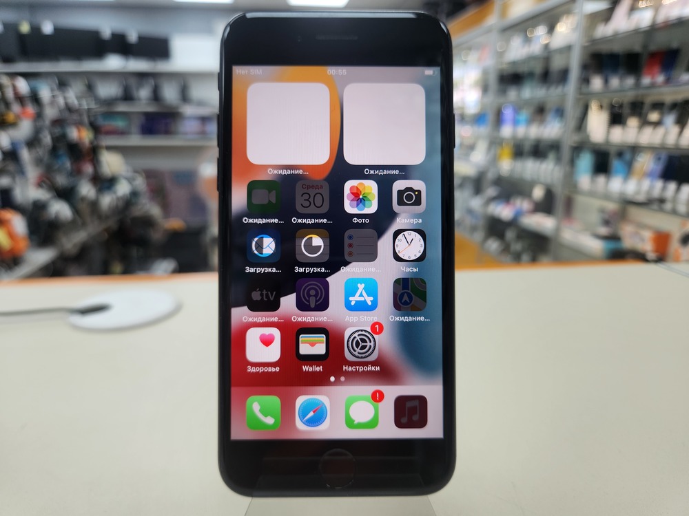 Смартфон Apple iPhone 7 32Gb