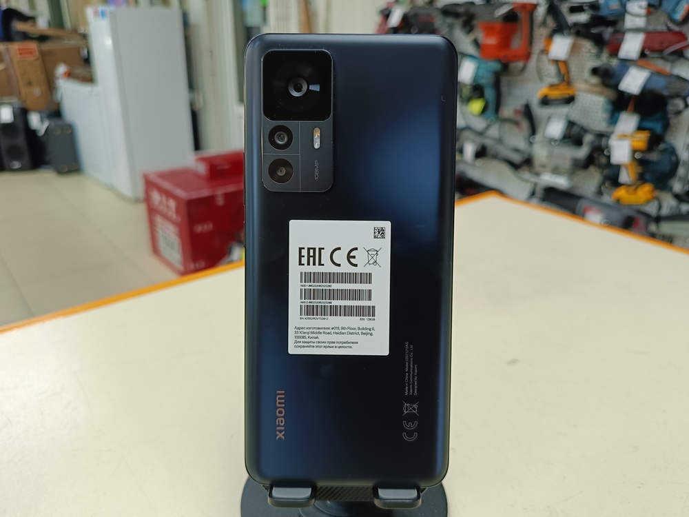 Смартфон Xiaomi 12T 8/128