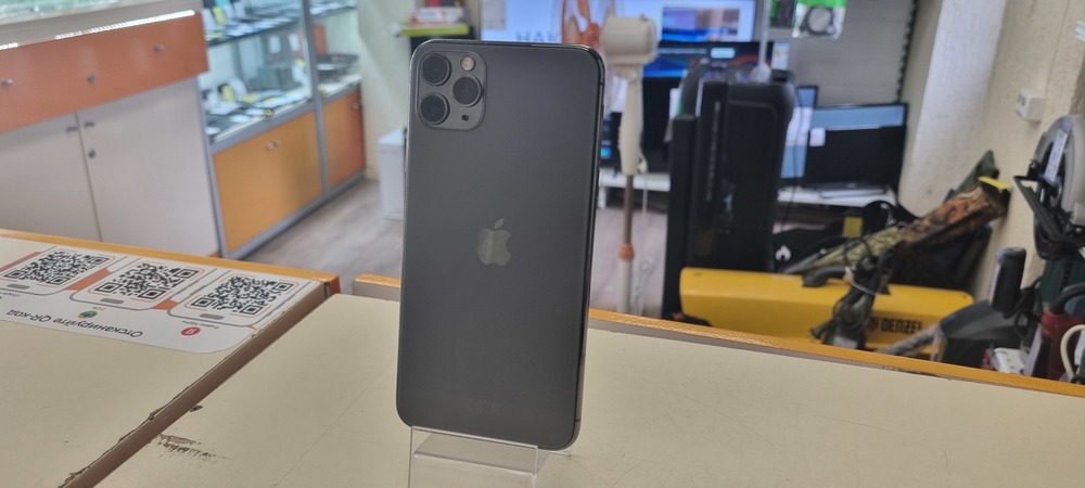 Смартфон Apple iPhone 11 Pro Max 64Gb
