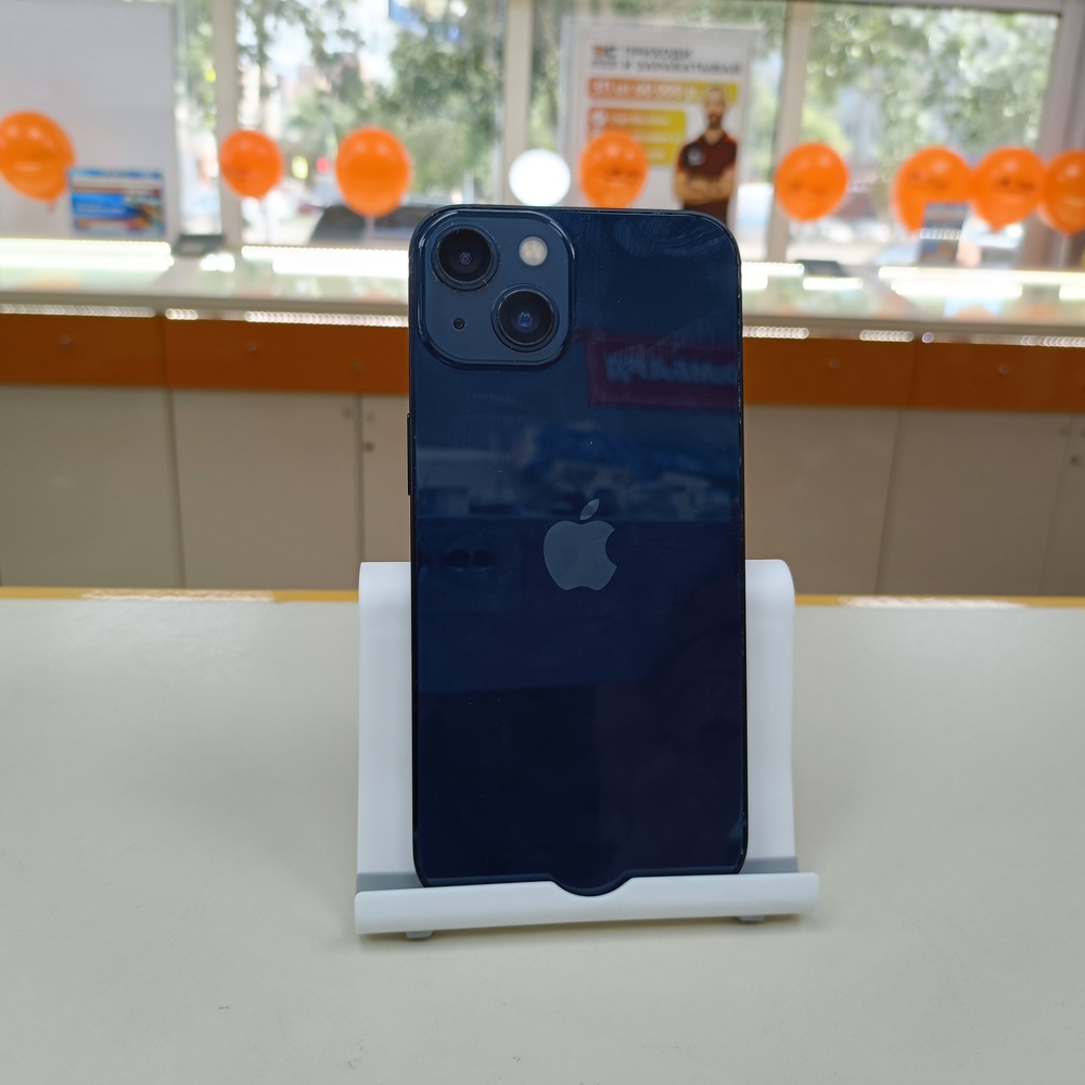 Смартфон Apple iPhone 13 256Gb