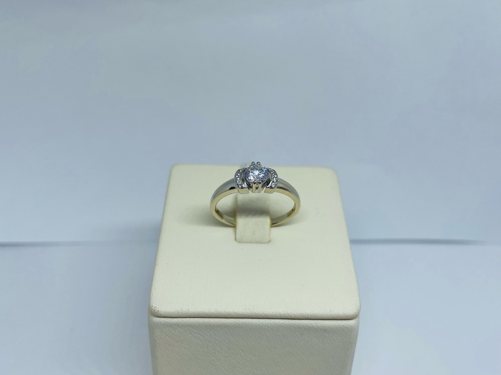 КОЛКМИ585 КОЛЬЦО С КАМНЯМИ (Au 585)