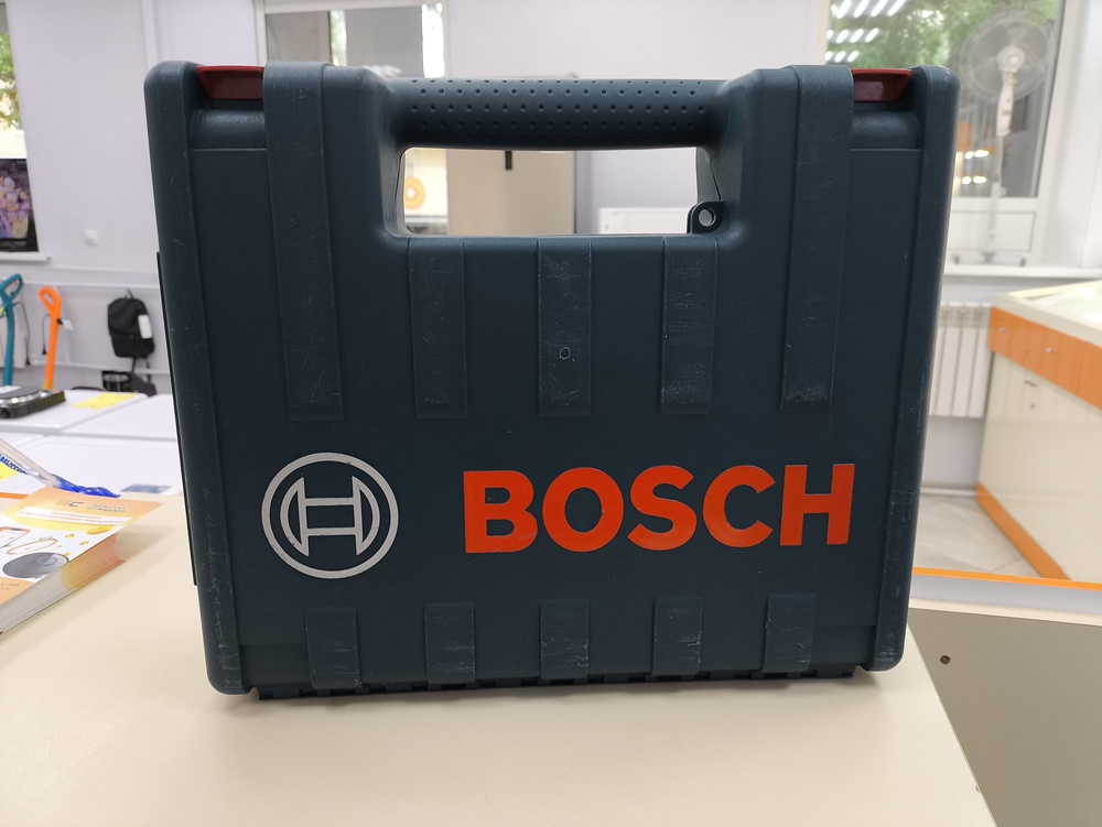 Лобзик Bosch GST90E