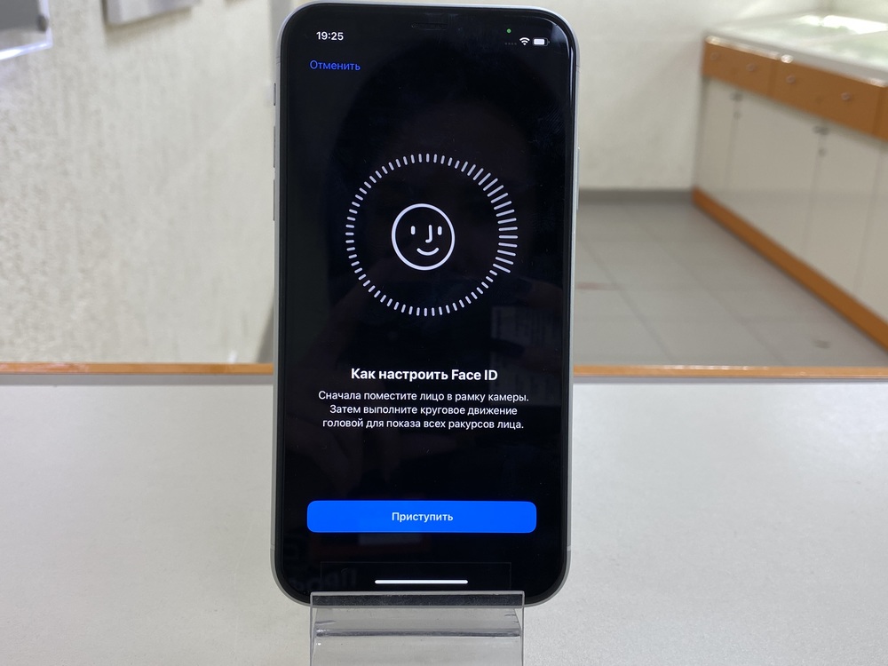 Смартфон Apple iPhone Xr 64Gb