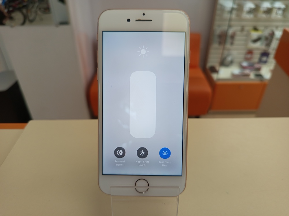 Смартфон Apple iPhone 8 256Gb