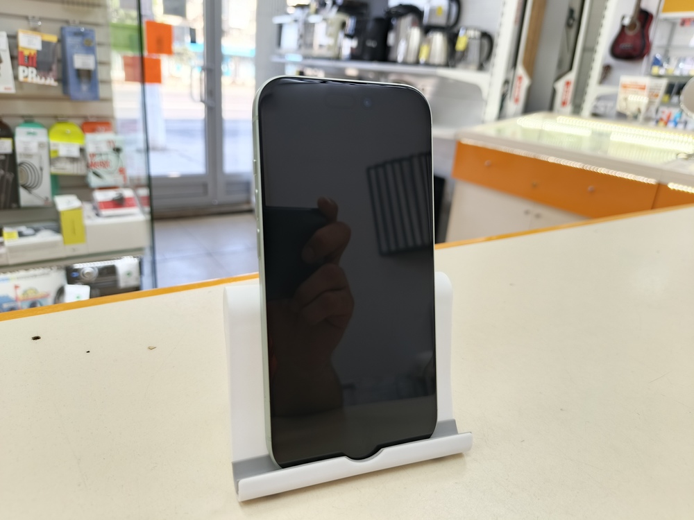 Смартфон Apple Iphone 15 128Gb