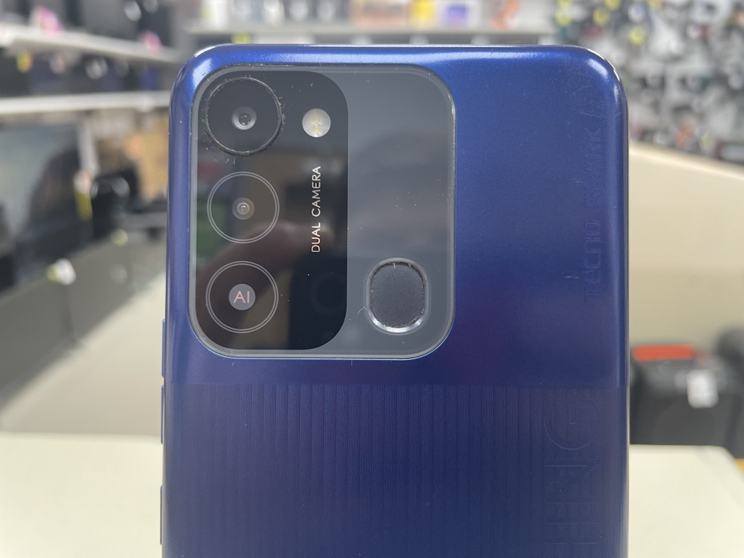 Смартфон Tecno Spark GO 2022 2/32