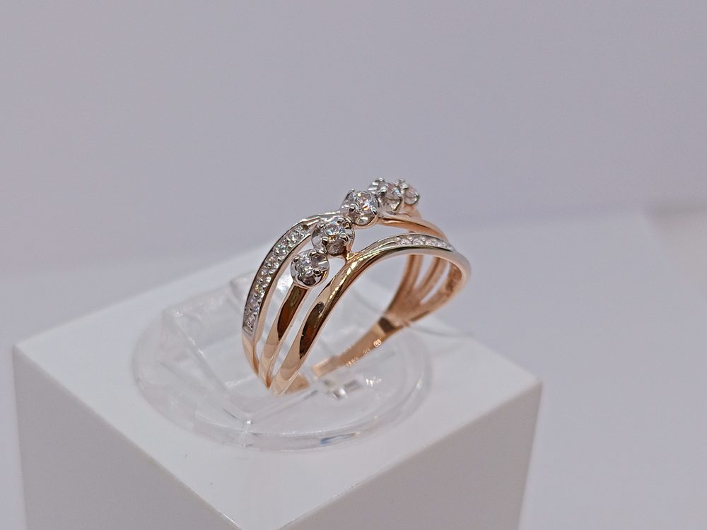 КОЛЬЦО С КАМНЯМИ (Au 585)