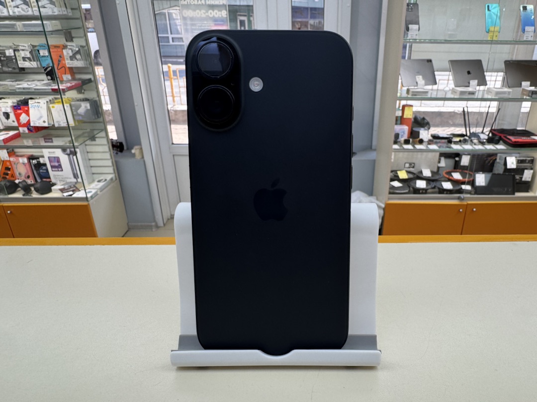 Смартфон Apple Iphone 16 128Gb