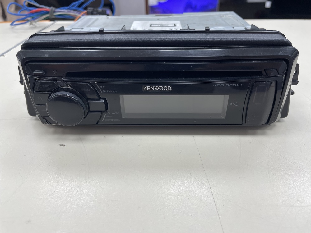 Автомагнитола Kenwood KDC-5051U
