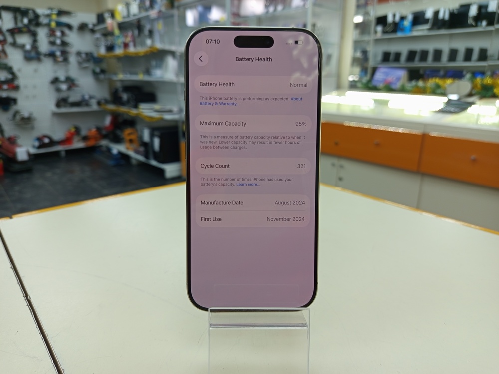 Смартфон Apple Iphone 16 Pro 128Gb